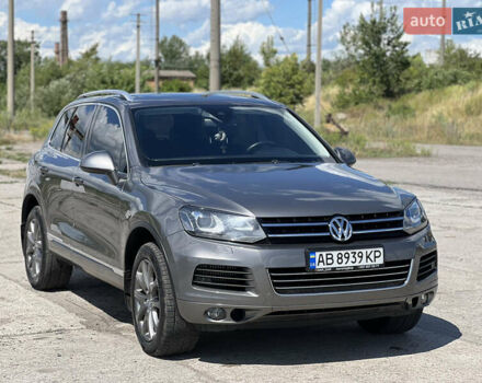 Сірий Фольксваген Туарег, об'ємом двигуна 2.97 л та пробігом 261 тис. км за 19999 $, фото 9 на Automoto.ua