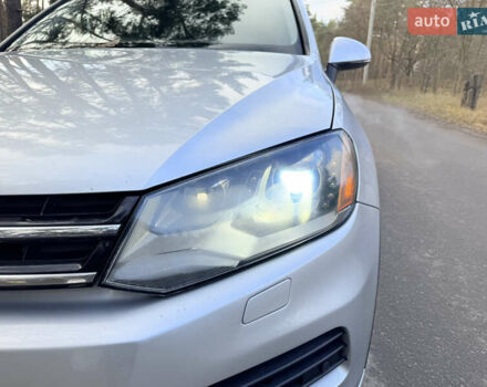 Сірий Фольксваген Туарег, об'ємом двигуна 3.6 л та пробігом 225 тис. км за 12500 $, фото 25 на Automoto.ua