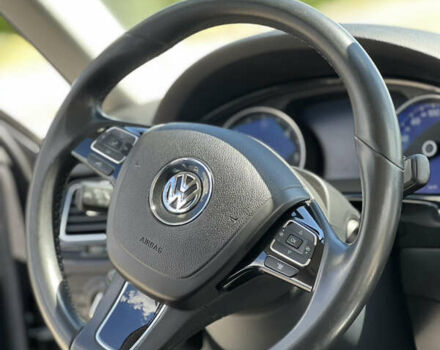 Сірий Фольксваген Туарег, об'ємом двигуна 2.97 л та пробігом 261 тис. км за 19999 $, фото 21 на Automoto.ua