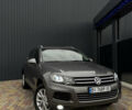 Серый Фольксваген Туарег, объемом двигателя 2.97 л и пробегом 360 тыс. км за 17500 $, фото 1 на Automoto.ua