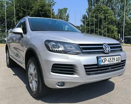 Серый Фольксваген Туарег, объемом двигателя 3 л и пробегом 280 тыс. км за 22500 $, фото 15 на Automoto.ua
