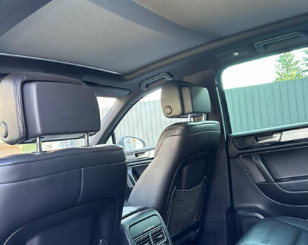 Сірий Фольксваген Туарег, об'ємом двигуна 2.97 л та пробігом 254 тис. км за 21000 $, фото 27 на Automoto.ua