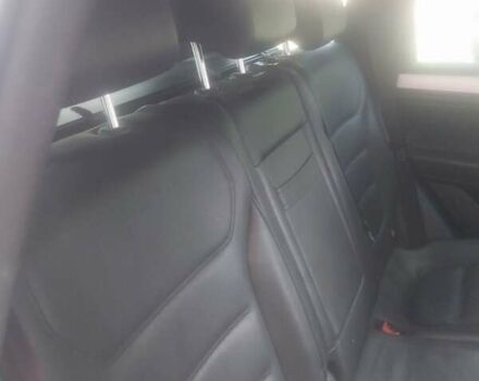 Серый Фольксваген Туарег, объемом двигателя 2.97 л и пробегом 289 тыс. км за 20500 $, фото 19 на Automoto.ua