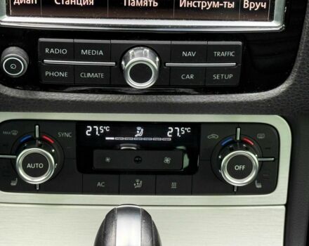 Сірий Фольксваген Туарег, об'ємом двигуна 3 л та пробігом 226 тис. км за 18000 $, фото 20 на Automoto.ua