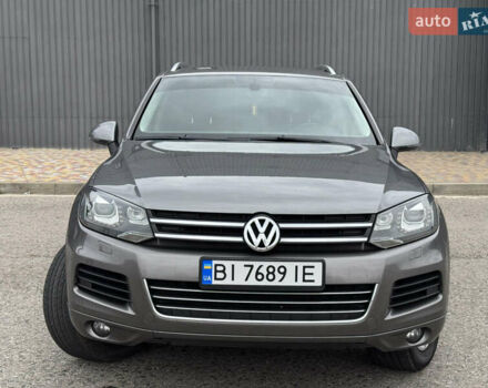 Серый Фольксваген Туарег, объемом двигателя 2.97 л и пробегом 360 тыс. км за 17500 $, фото 30 на Automoto.ua
