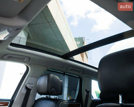 Сірий Фольксваген Туарег, об'ємом двигуна 2.97 л та пробігом 225 тис. км за 18500 $, фото 17 на Automoto.ua