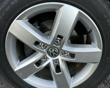 Серый Фольксваген Туарег, объемом двигателя 3.6 л и пробегом 175 тыс. км за 16500 $, фото 10 на Automoto.ua