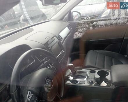 Серый Фольксваген Туарег, объемом двигателя 3.6 л и пробегом 212 тыс. км за 13999 $, фото 31 на Automoto.ua