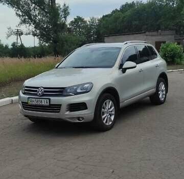 Сірий Фольксваген Туарег, об'ємом двигуна 2.97 л та пробігом 180 тис. км за 21000 $, фото 2 на Automoto.ua