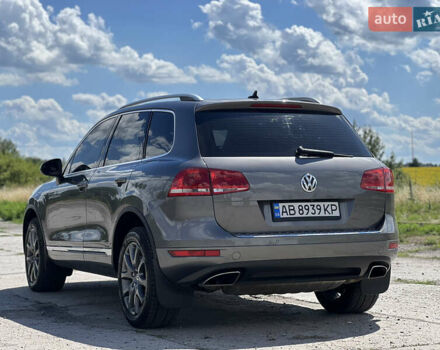 Сірий Фольксваген Туарег, об'ємом двигуна 2.97 л та пробігом 261 тис. км за 19999 $, фото 14 на Automoto.ua
