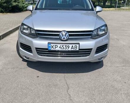 Серый Фольксваген Туарег, объемом двигателя 3 л и пробегом 280 тыс. км за 22500 $, фото 12 на Automoto.ua