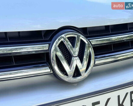 Сірий Фольксваген Туарег, об'ємом двигуна 3.6 л та пробігом 264 тис. км за 13900 $, фото 11 на Automoto.ua