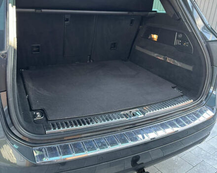 Сірий Фольксваген Туарег, об'ємом двигуна 2.97 л та пробігом 254 тис. км за 21000 $, фото 31 на Automoto.ua