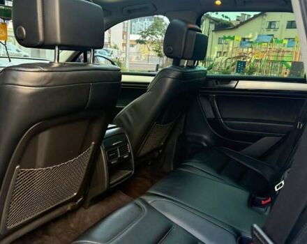 Серый Фольксваген Туарег, объемом двигателя 3 л и пробегом 267 тыс. км за 18800 $, фото 14 на Automoto.ua