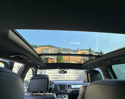 Сірий Фольксваген Туарег, об'ємом двигуна 2.97 л та пробігом 254 тис. км за 21000 $, фото 13 на Automoto.ua