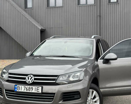 Серый Фольксваген Туарег, объемом двигателя 2.97 л и пробегом 360 тыс. км за 17500 $, фото 29 на Automoto.ua