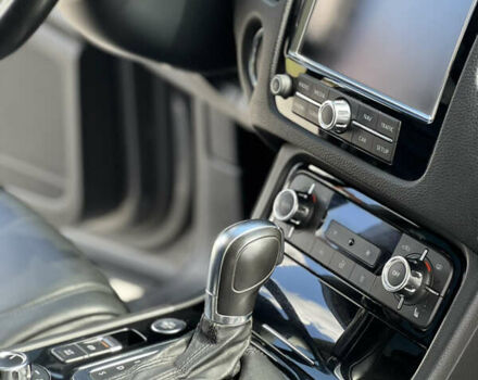 Сірий Фольксваген Туарег, об'ємом двигуна 2.97 л та пробігом 261 тис. км за 19999 $, фото 33 на Automoto.ua