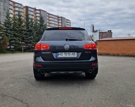 Сірий Фольксваген Туарег, об'ємом двигуна 3 л та пробігом 137 тис. км за 25900 $, фото 6 на Automoto.ua