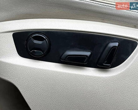 Сірий Фольксваген Туарег, об'ємом двигуна 2.97 л та пробігом 250 тис. км за 21500 $, фото 9 на Automoto.ua