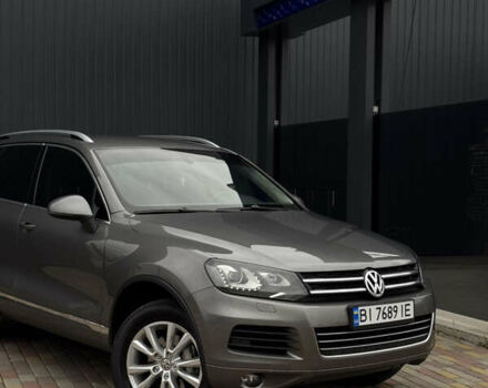 Серый Фольксваген Туарег, объемом двигателя 2.97 л и пробегом 360 тыс. км за 17500 $, фото 9 на Automoto.ua