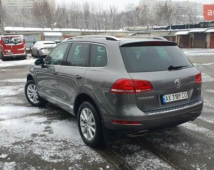 Сірий Фольксваген Туарег, об'ємом двигуна 2.97 л та пробігом 202 тис. км за 21500 $, фото 2 на Automoto.ua