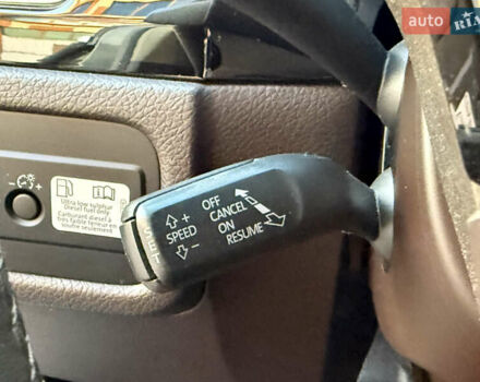 Сірий Фольксваген Туарег, об'ємом двигуна 2.97 л та пробігом 169 тис. км за 24900 $, фото 33 на Automoto.ua