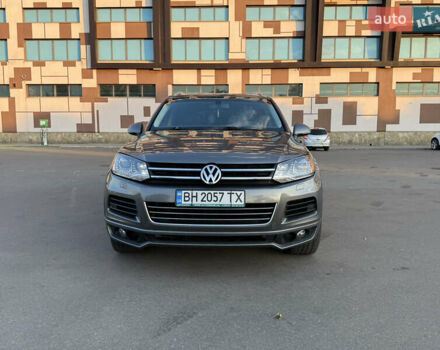 Сірий Фольксваген Туарег, об'ємом двигуна 2.97 л та пробігом 169 тис. км за 24900 $, фото 1 на Automoto.ua