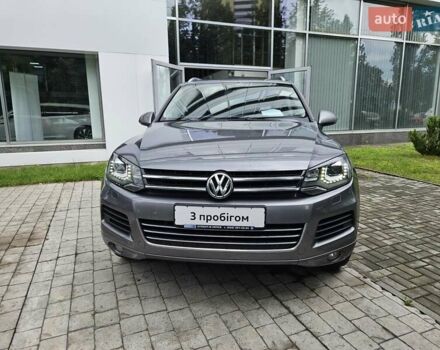 Сірий Фольксваген Туарег, об'ємом двигуна 2.97 л та пробігом 263 тис. км за 18790 $, фото 1 на Automoto.ua