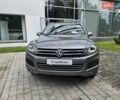 Сірий Фольксваген Туарег, об'ємом двигуна 2.97 л та пробігом 263 тис. км за 18790 $, фото 1 на Automoto.ua