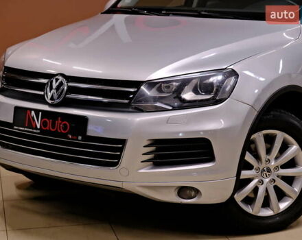 Серый Фольксваген Туарег, объемом двигателя 3 л и пробегом 219 тыс. км за 17900 $, фото 10 на Automoto.ua