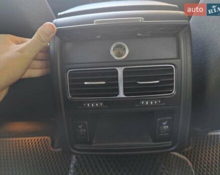 Сірий Фольксваген Туарег, об'ємом двигуна 2.97 л та пробігом 248 тис. км за 17800 $, фото 15 на Automoto.ua
