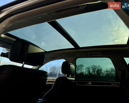 Серый Фольксваген Туарег, объемом двигателя 3 л и пробегом 222 тыс. км за 20800 $, фото 10 на Automoto.ua