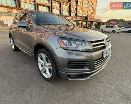 Сірий Фольксваген Туарег, об'ємом двигуна 2.97 л та пробігом 169 тис. км за 24900 $, фото 8 на Automoto.ua