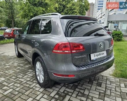 Сірий Фольксваген Туарег, об'ємом двигуна 2.97 л та пробігом 263 тис. км за 18790 $, фото 8 на Automoto.ua