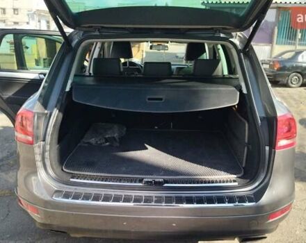 Серый Фольксваген Туарег, объемом двигателя 3.6 л и пробегом 54 тыс. км за 21000 $, фото 9 на Automoto.ua