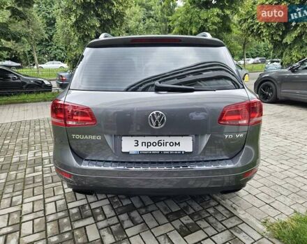 Сірий Фольксваген Туарег, об'ємом двигуна 2.97 л та пробігом 263 тис. км за 18790 $, фото 7 на Automoto.ua