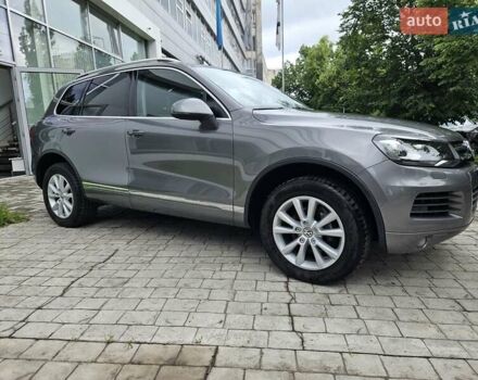 Сірий Фольксваген Туарег, об'ємом двигуна 2.97 л та пробігом 263 тис. км за 18790 $, фото 3 на Automoto.ua