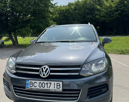 Сірий Фольксваген Туарег, об'ємом двигуна 2.97 л та пробігом 229 тис. км за 19800 $, фото 1 на Automoto.ua