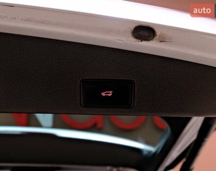 Серый Фольксваген Туарег, объемом двигателя 3 л и пробегом 219 тыс. км за 17900 $, фото 50 на Automoto.ua