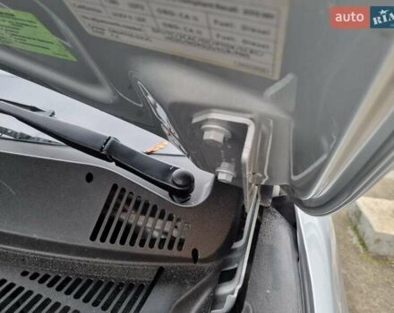 Фольксваген Туарег 2013 в Ровно на Automoto.ua Серый Фольксваген Туарег, объемом двигателя 3 л и пробегом 311 тыс. км за 20999 $, фото 12 на Automoto.ua