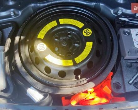 Серый Фольксваген Туарег, объемом двигателя 3 л и пробегом 319 тыс. км за 17500 $, фото 1 на Automoto.ua