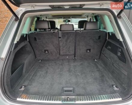 Фольксваген Туарег 2013 в Ровно на Automoto.ua Серый Фольксваген Туарег, объемом двигателя 3 л и пробегом 311 тыс. км за 20999 $, фото 39 на Automoto.ua