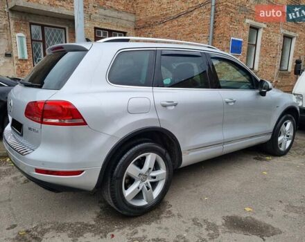 Фольксваген Туарег 2013 в Ровно на Automoto.ua Серый Фольксваген Туарег, объемом двигателя 3 л и пробегом 311 тыс. км за 20999 $, фото 5 на Automoto.ua