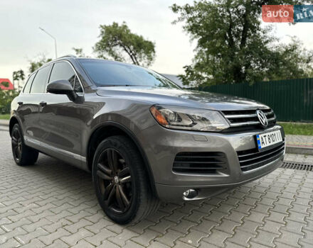 Серый Фольксваген Туарег, объемом двигателя 2.97 л и пробегом 261 тыс. км за 18000 $, фото 15 на Automoto.ua
