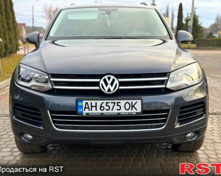 Сірий Фольксваген Туарег, об'ємом двигуна 3 л та пробігом 229 тис. км за 20999 $, фото 2 на Automoto.ua