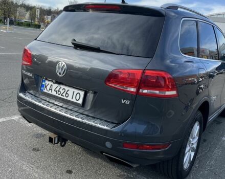 Сірий Фольксваген Туарег, об'ємом двигуна 3.6 л та пробігом 295 тис. км за 14000 $, фото 2 на Automoto.ua