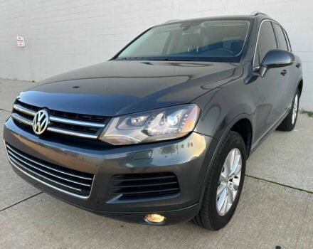 Серый Фольксваген Туарег, объемом двигателя 3 л и пробегом 93 тыс. км за 16800 $, фото 5 на Automoto.ua