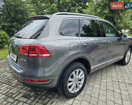 Сірий Фольксваген Туарег, об'ємом двигуна 2.97 л та пробігом 263 тис. км за 18790 $, фото 6 на Automoto.ua