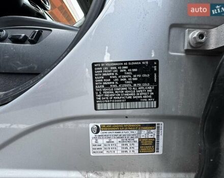 Фольксваген Туарег 2013 у Києві на Automoto.ua Сірий Фольксваген Туарег, об'ємом двигуна 2.97 л та пробігом 238 тис. км за 17000 $, фото 23 на Automoto.ua