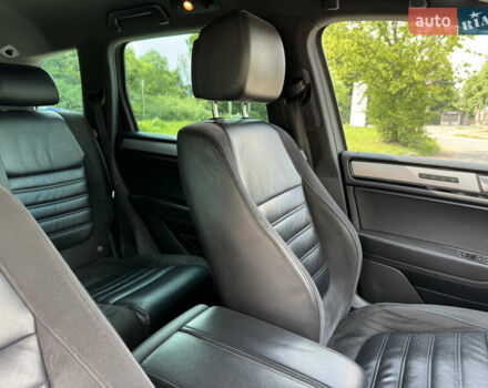 Сірий Фольксваген Туарег, об'ємом двигуна 2.97 л та пробігом 229 тис. км за 19800 $, фото 15 на Automoto.ua